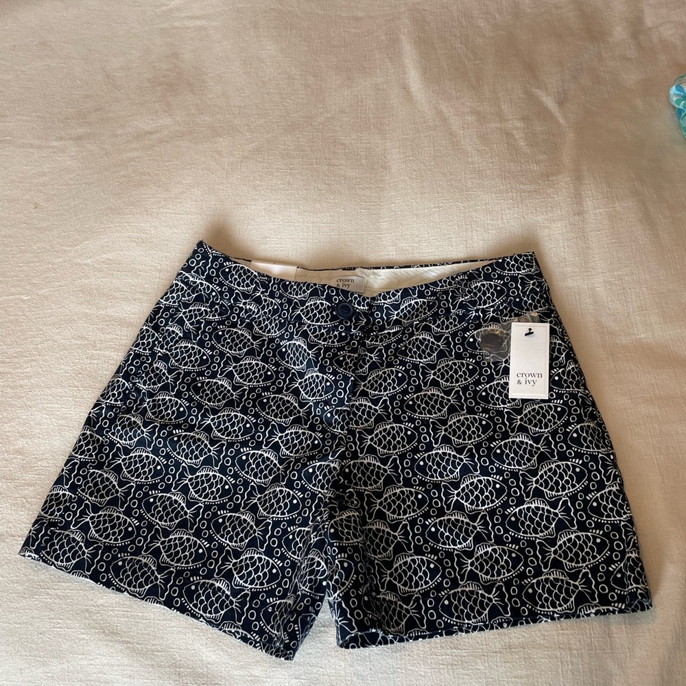 Crown & Ivy Navy Fish Print Women's Shorts - NWT
